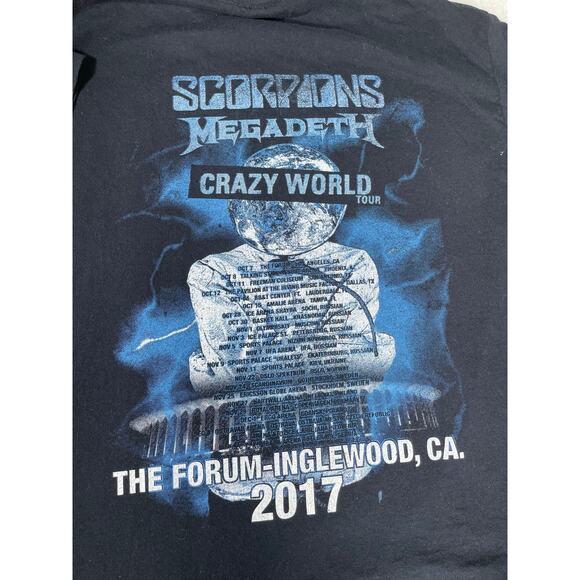 Scorpions Blackout Megadeth Tour Tee 2017 Large - Picture 6 of 7